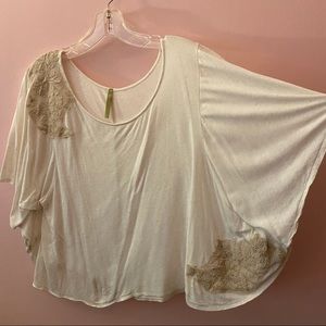 west kei flowy shirt with flower lace decals